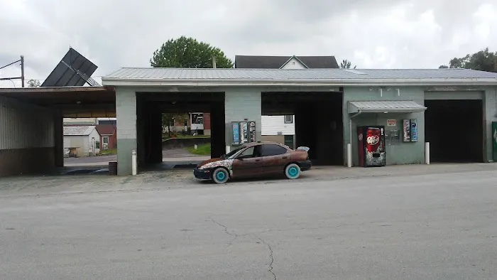 C&B Car Wash Picture 3