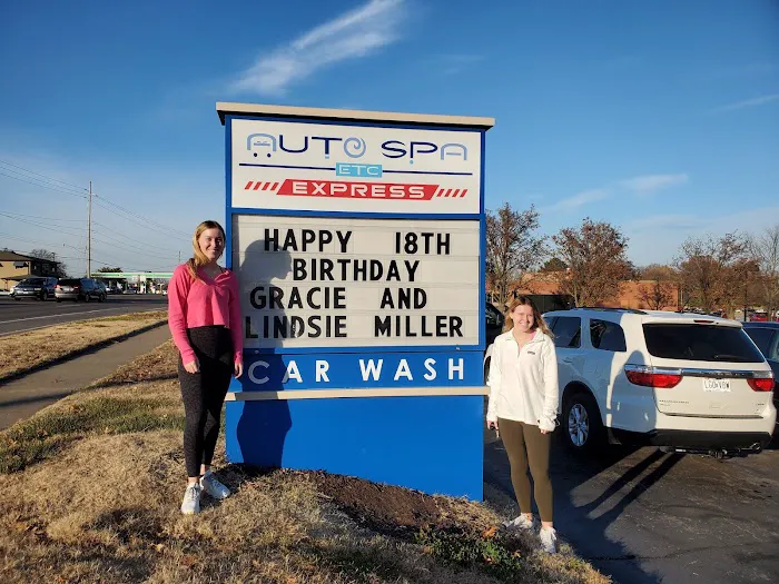 Auto Spa Etc Express Oakville Picture 1