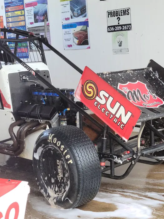 Pevely Car Wash Picture 5