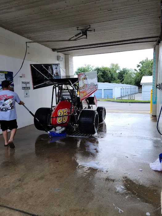 Pevely Car Wash Picture 8