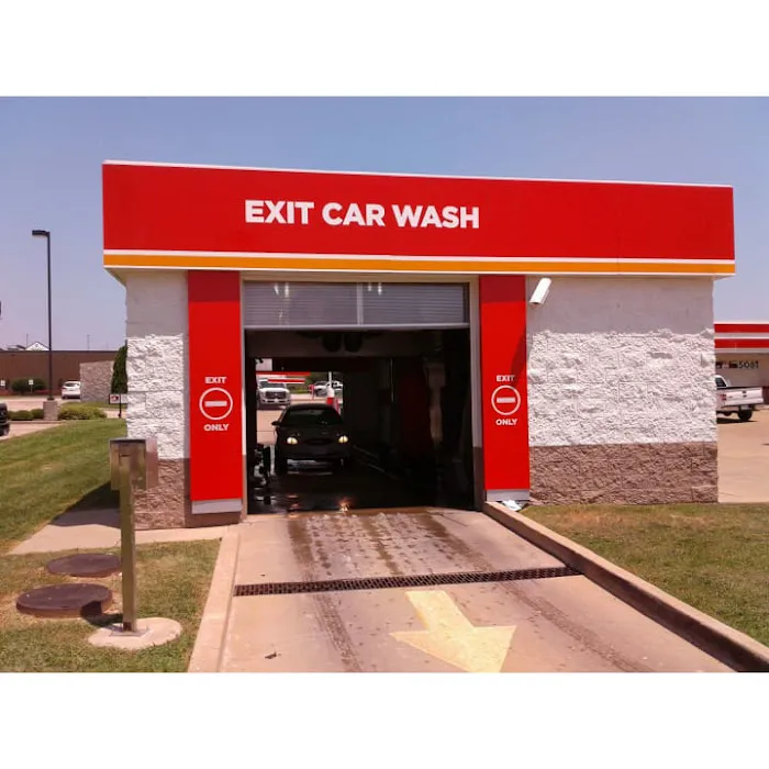 Circle K | Car Wash Picture 1