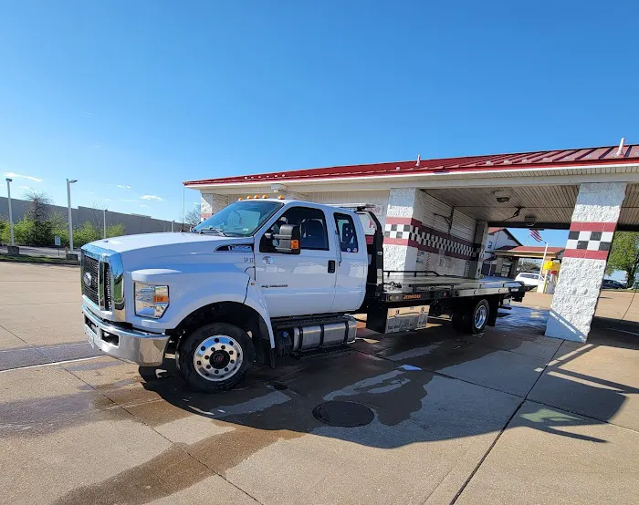 Speedy Clean Car Wash Picture 6