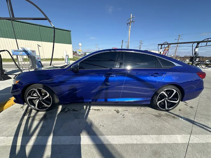 Scrubbles Car Wash Picture 4