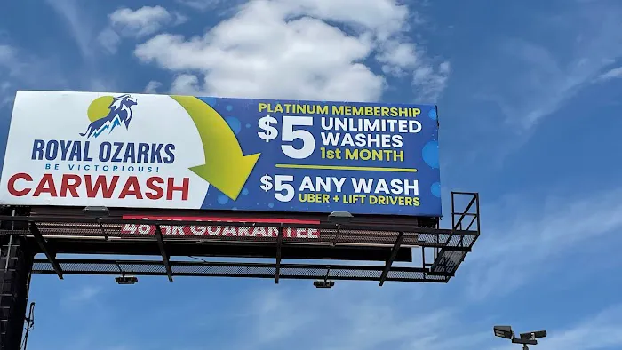 Royal Ozarks Car Wash Picture 2