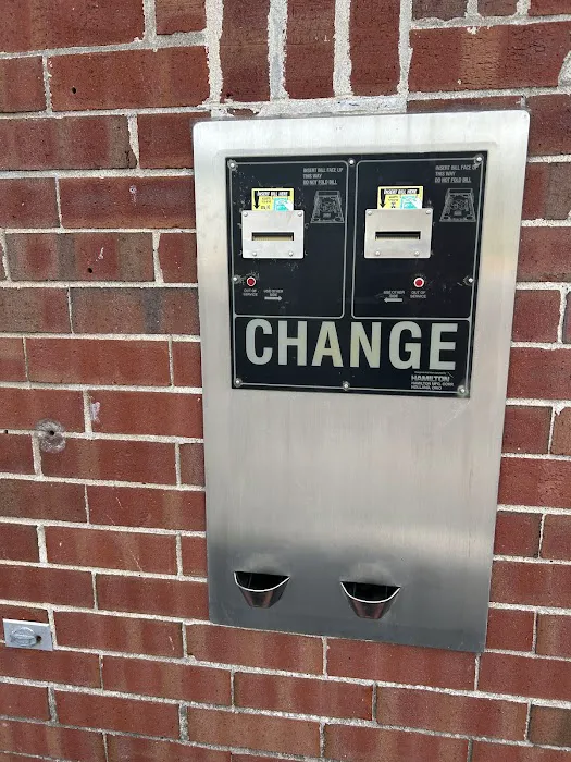 Brentwood Car Wash Picture 8