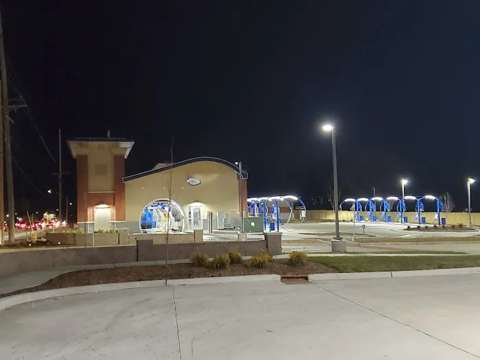 Brite WorX Car Washery Picture 1