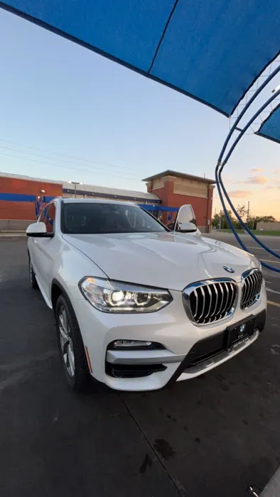 Brite WorX Car Washery Picture 5