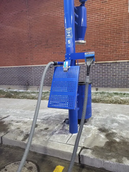 Brite WorX Car Washery Picture 7