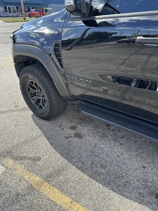 Zips Car Wash Picture 8