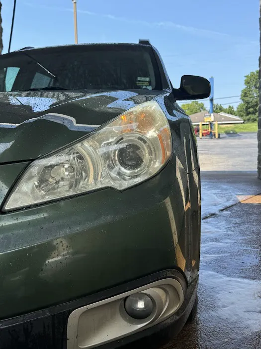 Midland Carwash Picture 2