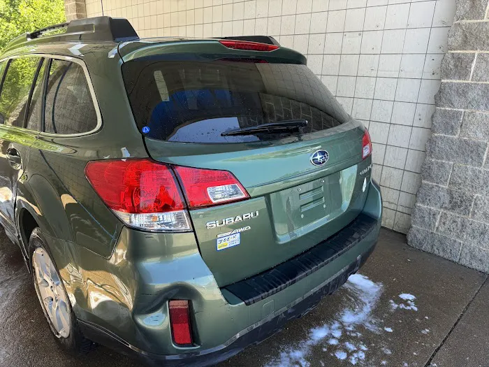 Midland Carwash Picture 10