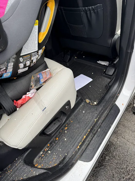 Maine stain custom auto detailing shop/ car wash Picture 5