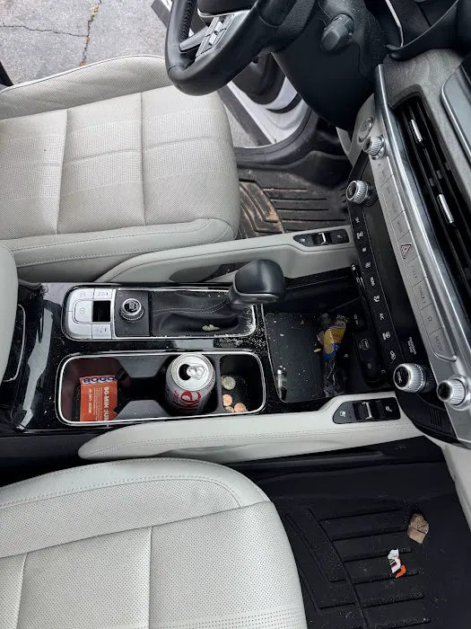 Maine stain custom auto detailing shop/ car wash Picture 8