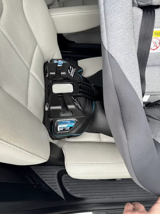 Maine stain custom auto detailing shop/ car wash Picture 9