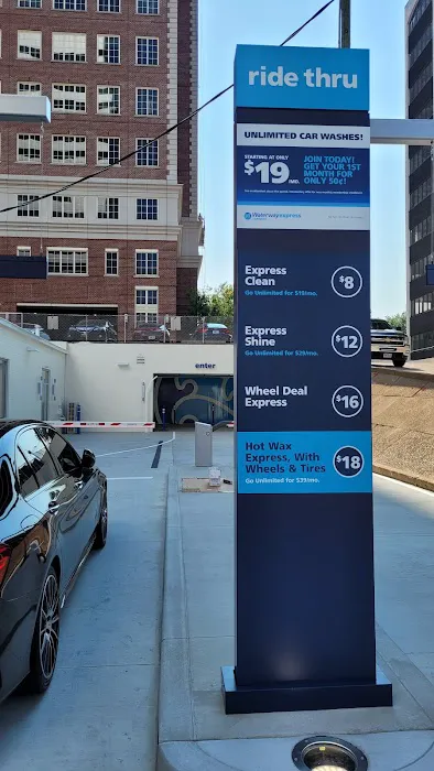 Waterway Carwash Picture 4