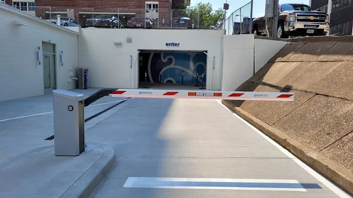 Waterway Carwash Picture 5