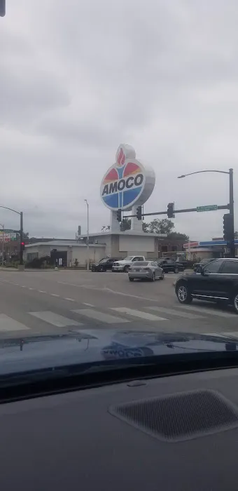 Giant Amoco Car wash Picture 10