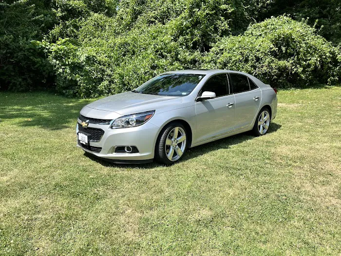 Club Car Wash Picture 5