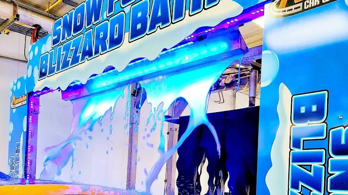 Autobahn Car Wash & Detail Picture 2