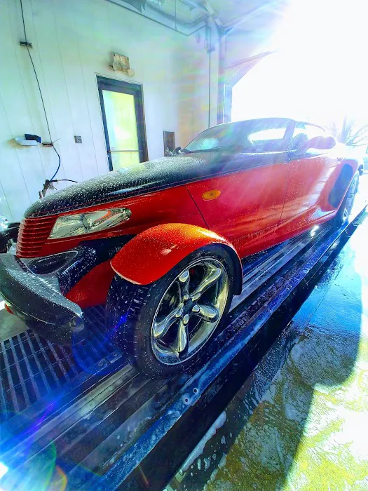 Autobahn Car Wash & Detail Picture 9