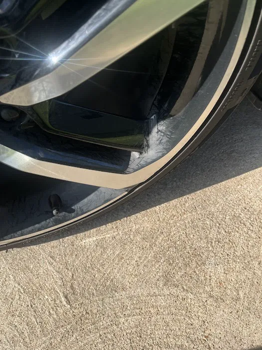 Zips Car Wash Picture 1