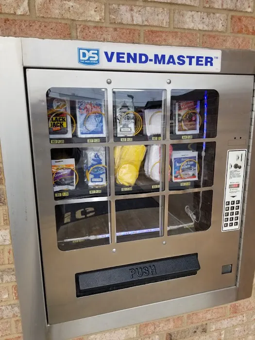 St. Charles Rock Road Car Wash Picture 3