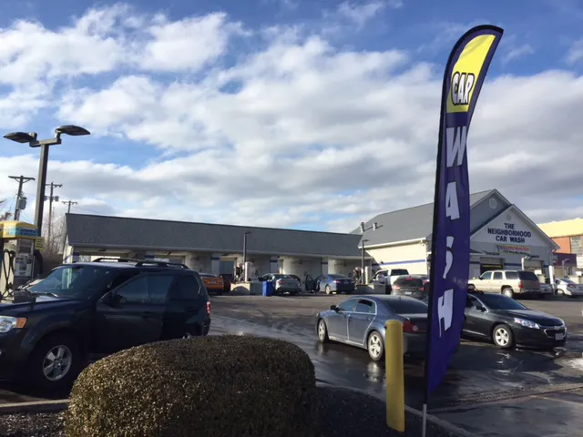 The Neighborhood Car Wash Picture 3