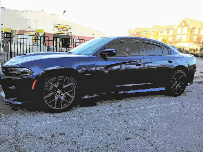 The Grove Wash Picture 4