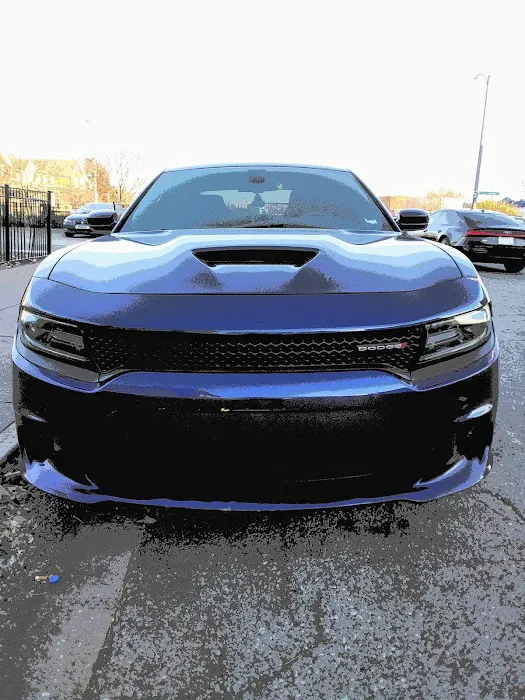 The Grove Wash Picture 3