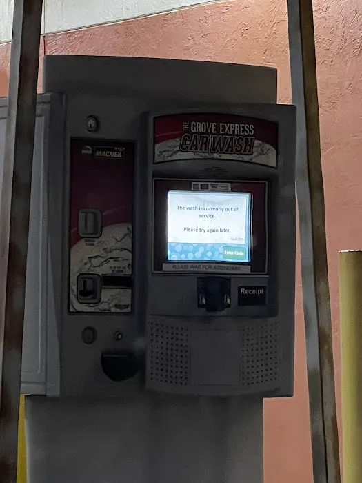 The Grove Wash Picture 6