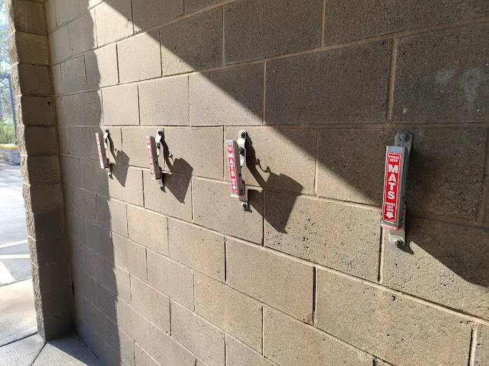 Airport Car Wash Picture 3