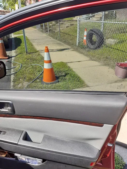 a Ghostly Touch details Picture 4