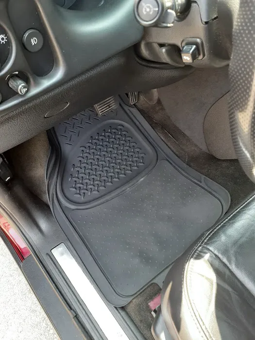 a Ghostly Touch details Picture 8