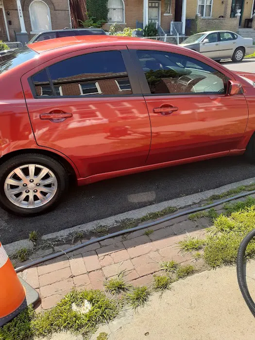 a Ghostly Touch details Picture 9