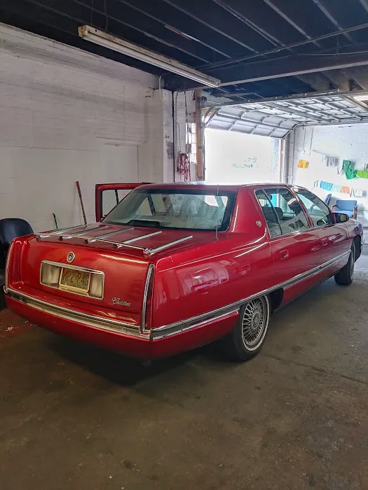 Antonio's Hand Car Wash Picture 5