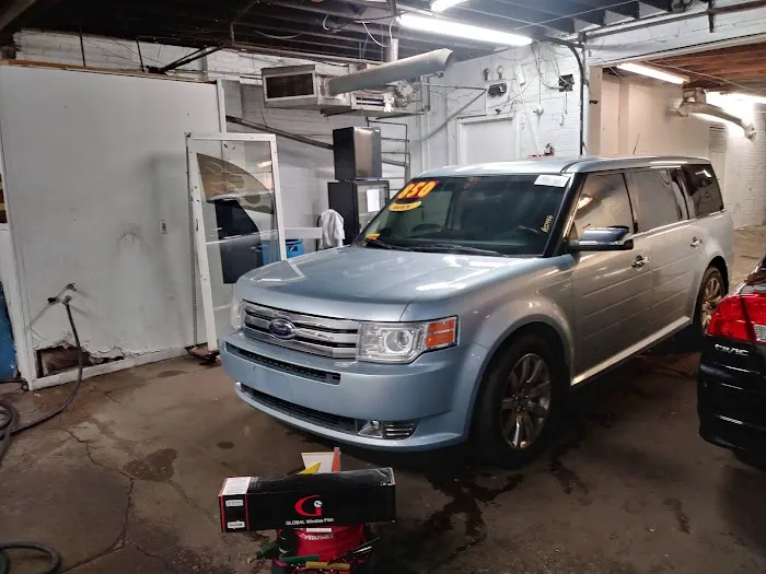 Antonio's Hand Car Wash Picture 4