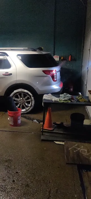 Bapharoh's Unlimited Wash Picture 3