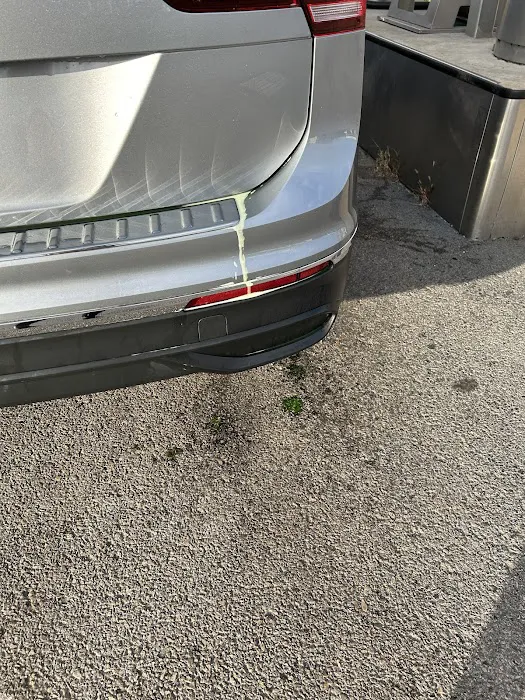 Crown Express Car Wash Picture 3