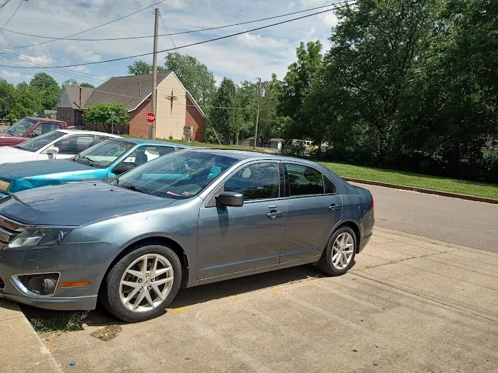 Middle Street Ultra UNLIMITED Car Wash Picture 1