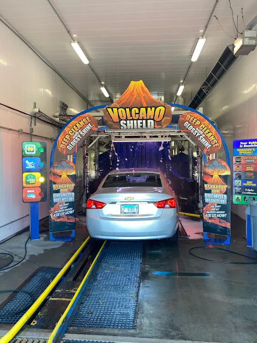 Weber Car Wash Picture 1