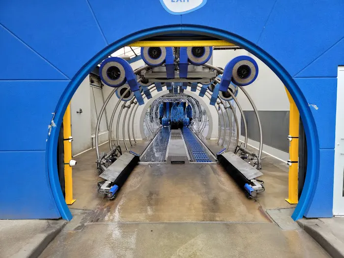 Brite WorX Car Washery Picture 2