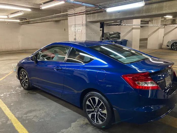 Complete Auto Wash & Wax Picture 7