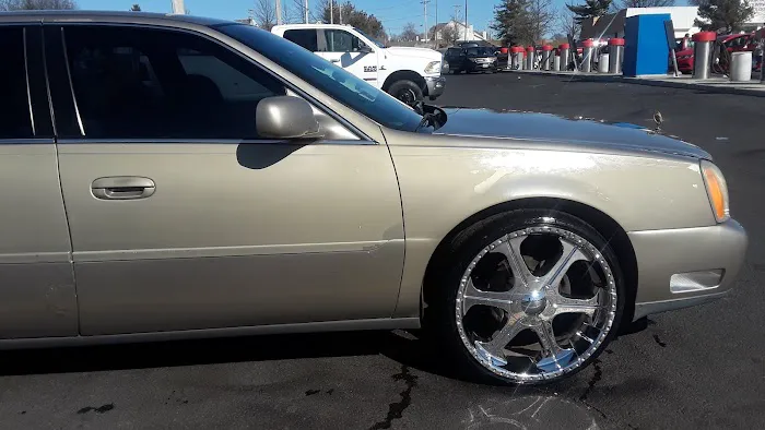 Auto Spa Speedy Wash - Florissant Picture 8