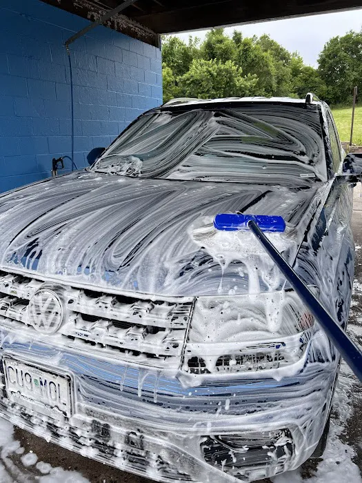 Champion Car Wash Picture 3