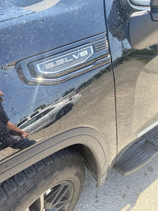 Splish Splash Car Wash Picture 4