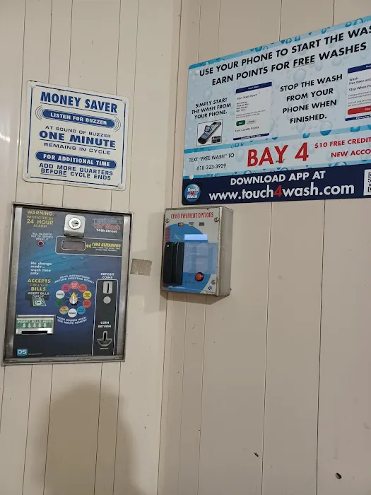 Splish Splash Car Wash Picture 6