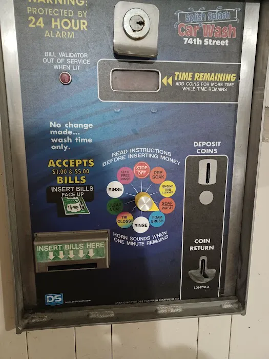 Splish Splash Car Wash Picture 8