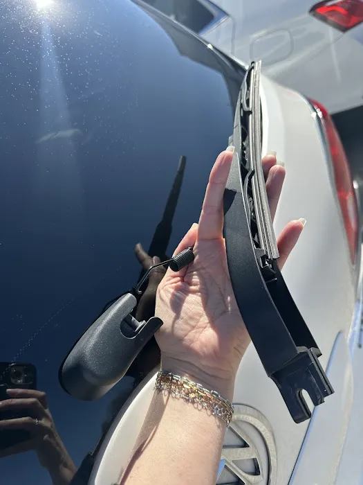 Club Car Wash Picture 10