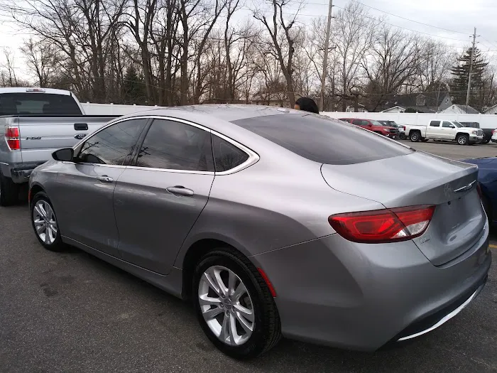 Auto Spa Full Service Wash Picture 8