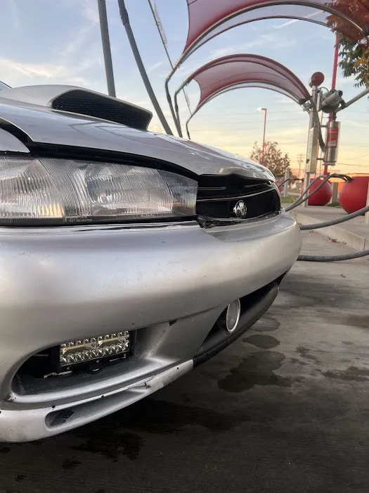 Brite WorX Car Washery Picture 5